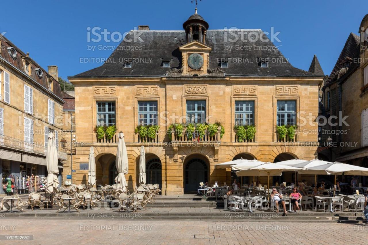 Fontaine D'amour * Sarlat-la-Caneda